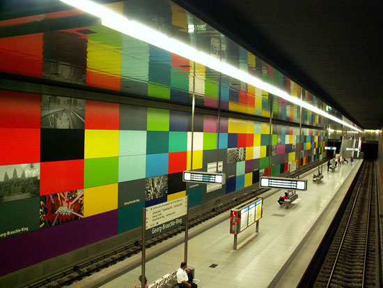 10 Stasiun Subway Paling Indah Di Dunia [ www.Up2Det.com ]