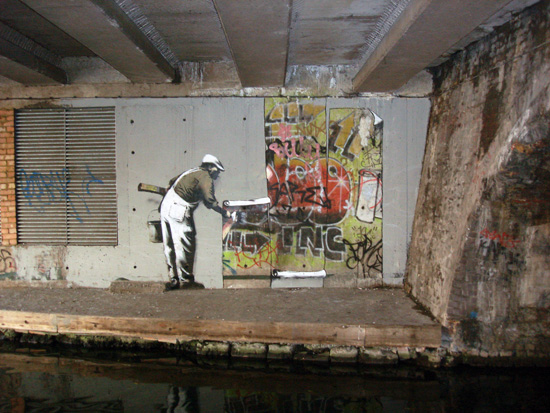 banksy in graffiti war with fellow street artist robbo