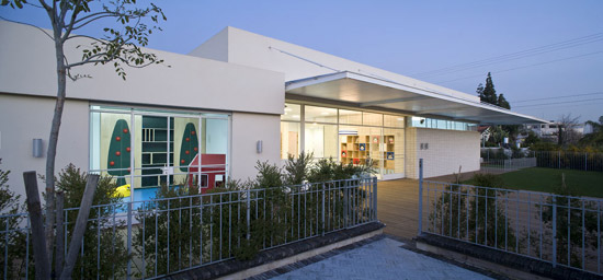 sarit shani hay and lev gargir architects: kindergarten in israel
