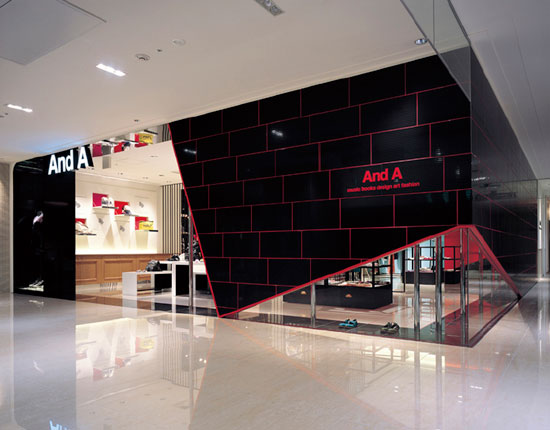 moment design: 'and a', clothing store japan