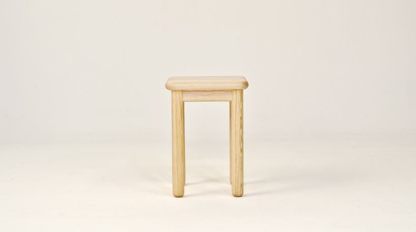 jorge de la cruz: a wooden stool