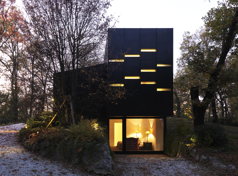 enrico iascone architects: bologna guest house