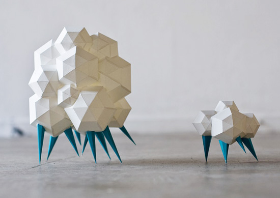 荷蘭的cloudmon雕塑紙玩具