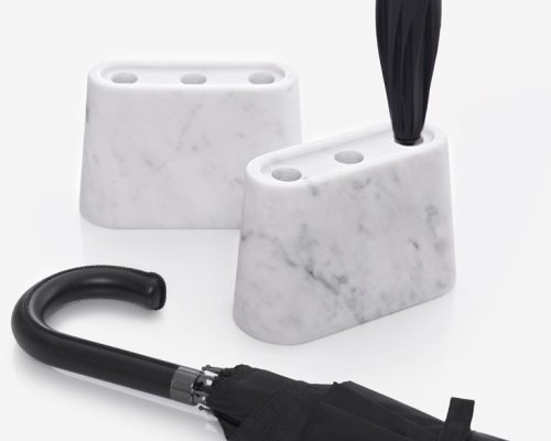 zpstudiotools_plug-stand_001-500x400