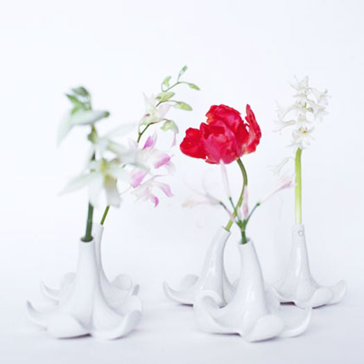 vases by scholten and baijings