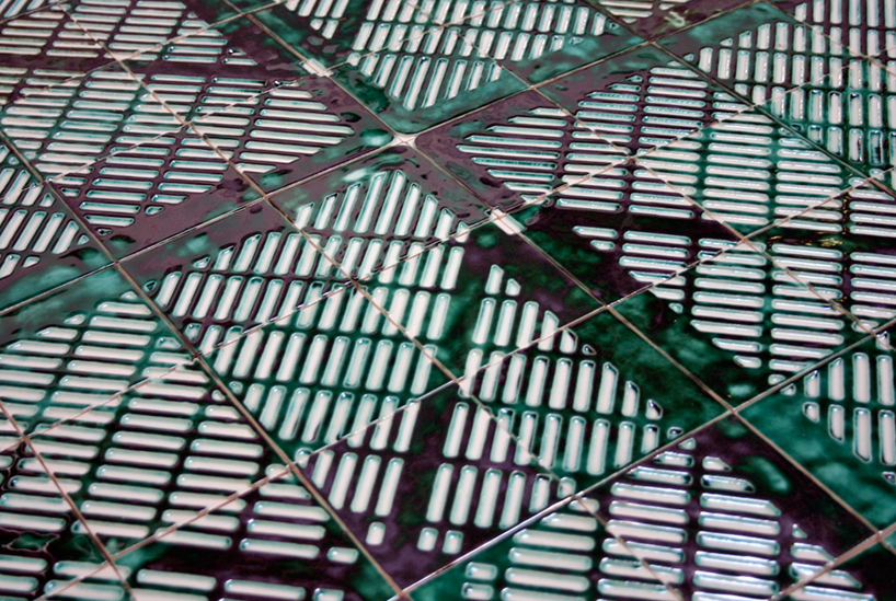 dutch design week   maaike roozenburg: polypropylene crate tile collection