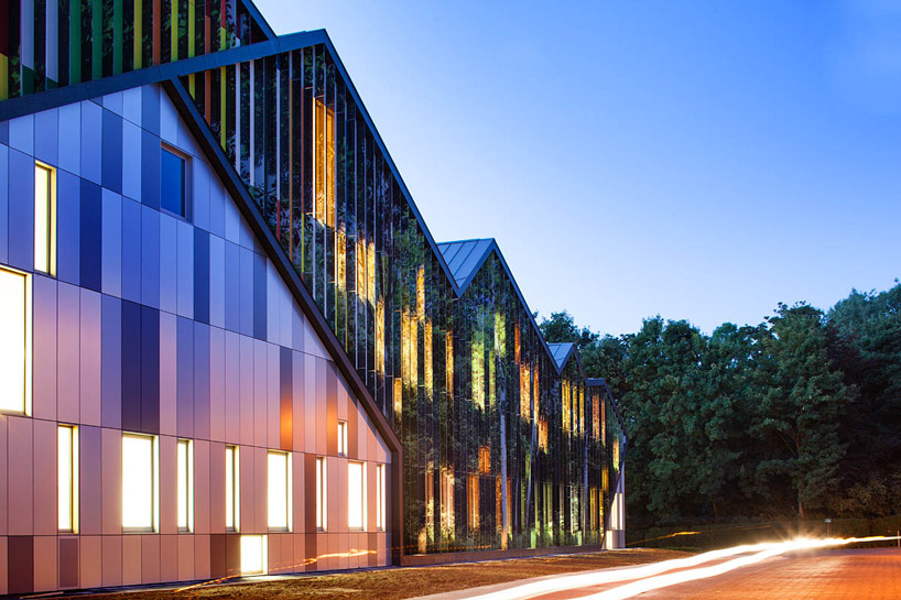 carlos arroyo arquitectos: academie MWD, belgium