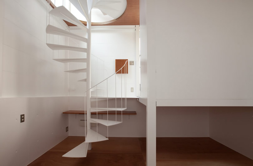 interior spiral staircase multi level photos