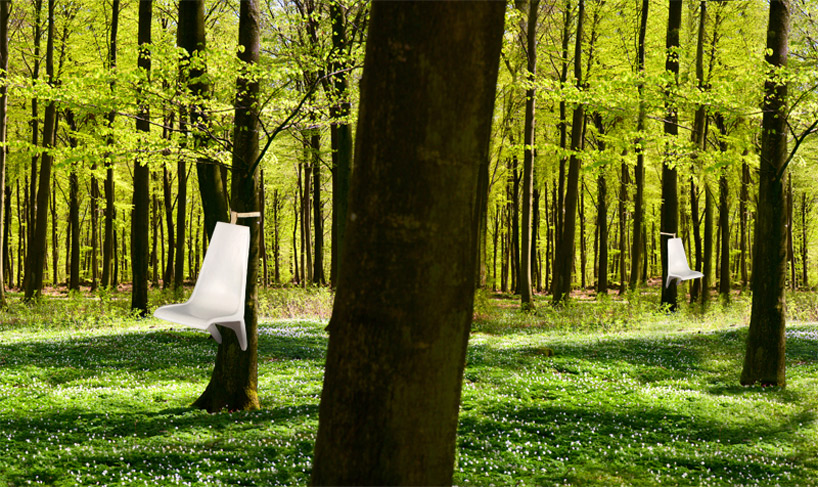 somnio suspended tree trunk chairs by frederic julian rätsch