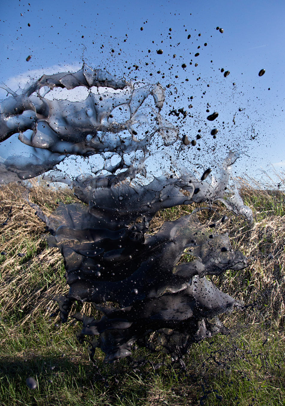 floto + warner: colourant floating sculptures