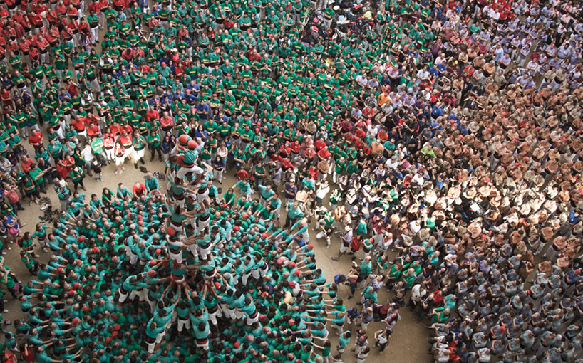 david oliete: human tower competition in tarragona, spain