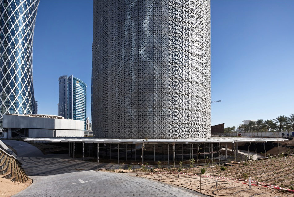 jean nouvel: burj doha soars above qatar 