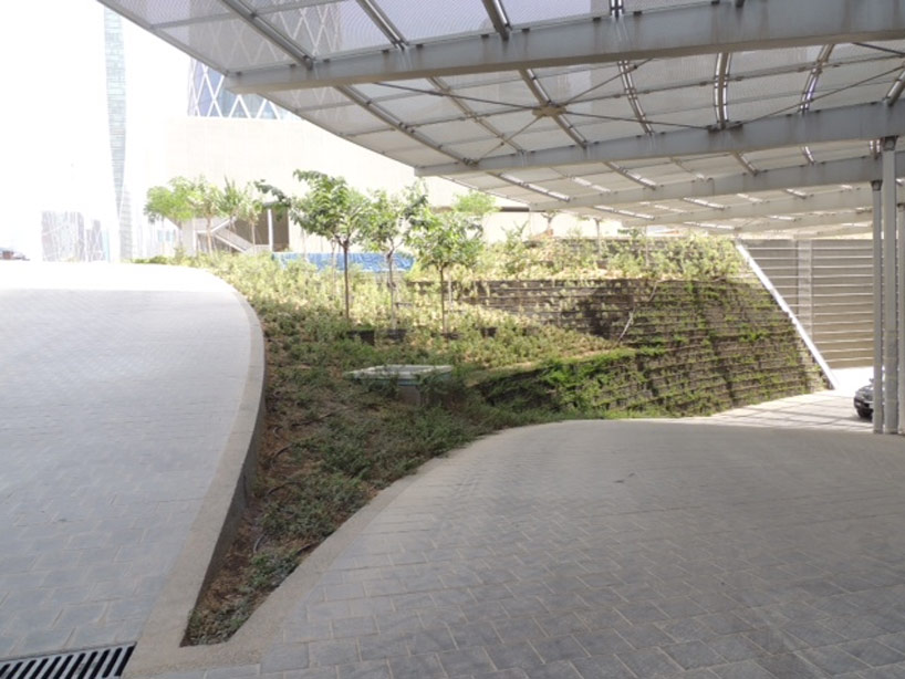 jean nouvel: burj doha soars above qatar 