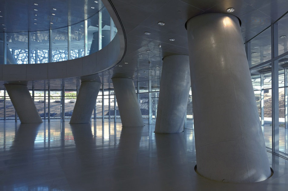 jean nouvel: burj doha soars above qatar 