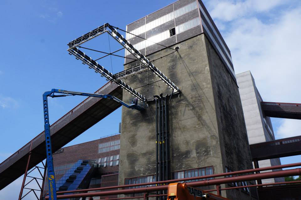 rAndom internationl tower instant structure for schacht XII