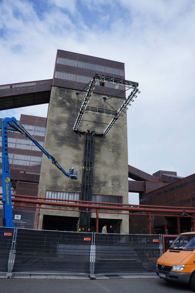 rAndom internationl tower instant structure for schacht XII