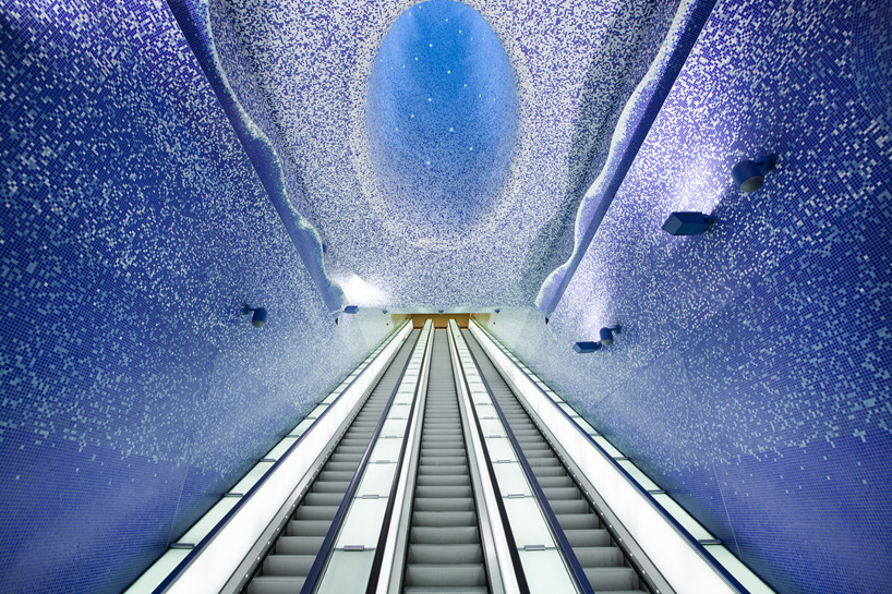 napoli toledo metro station covered in blue bisazza mosaics