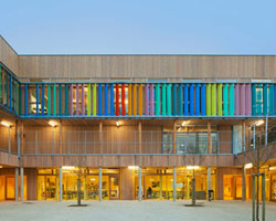 syntax architektur: kindergarten in holzbauweise