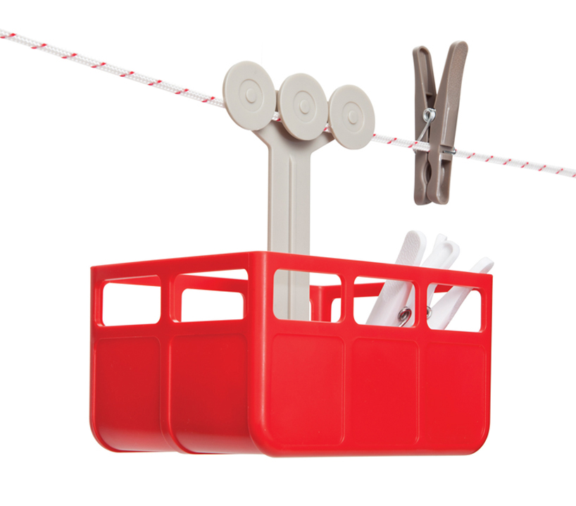 monkey business: peg holder that moves like a gondola