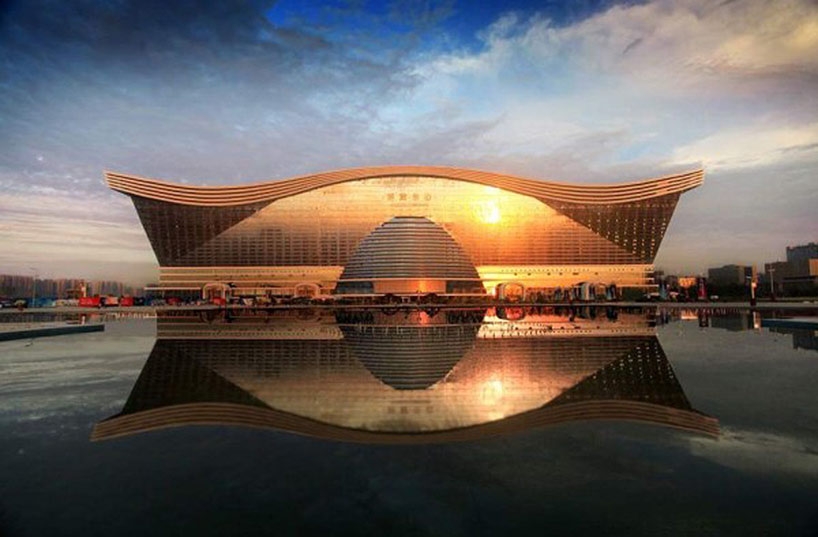 china completes the largest building in the world
