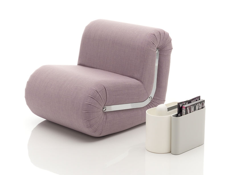 boomerangâ€™ armchair designed by rodolfo bonetto for B-LINE
