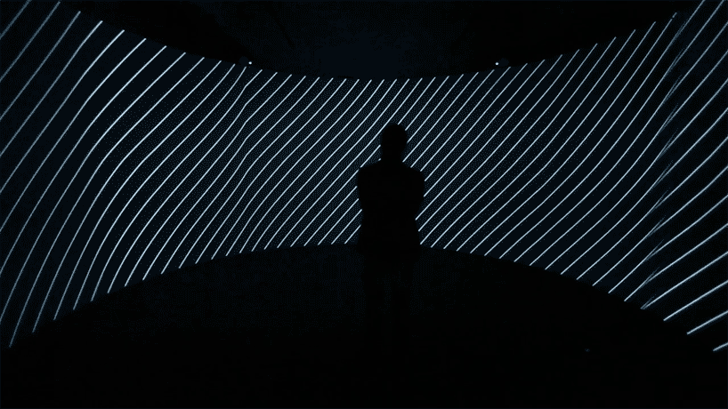 [Image: the-void-interactive-projection-by-TUNDR...boom01.gif]