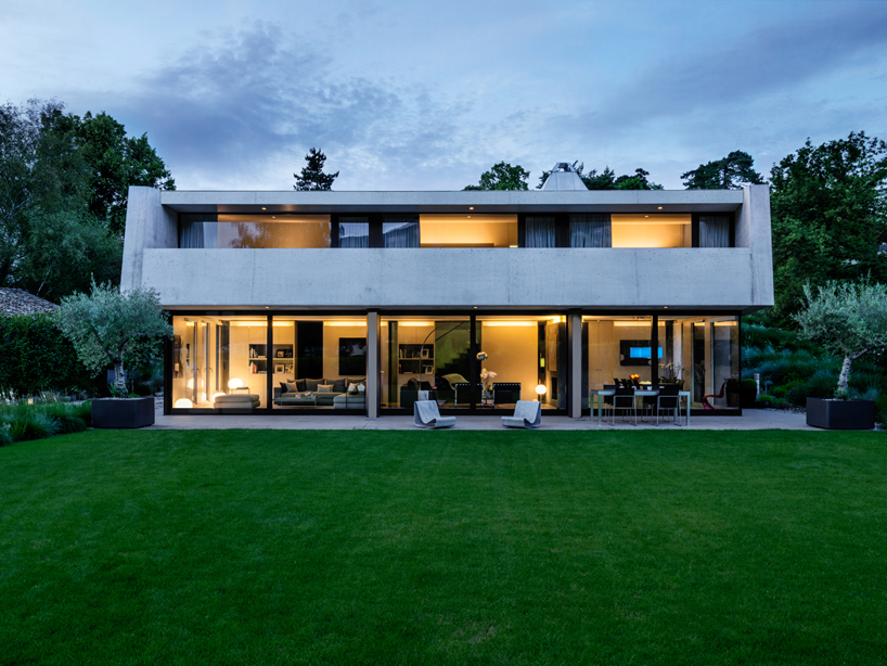 2lb house in geneva by raphael nussbaumer architectes