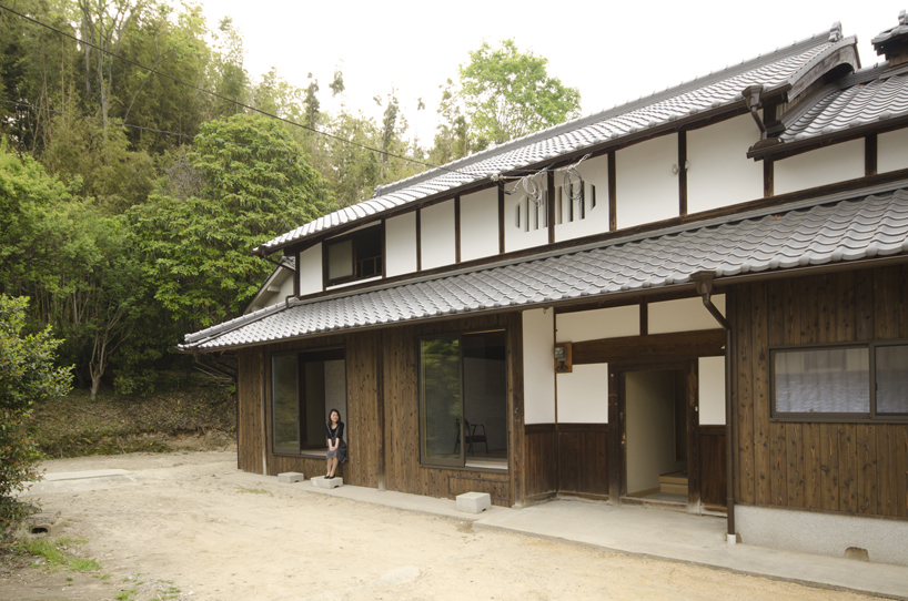 TD atelier restores 100-year-old folk house in japan