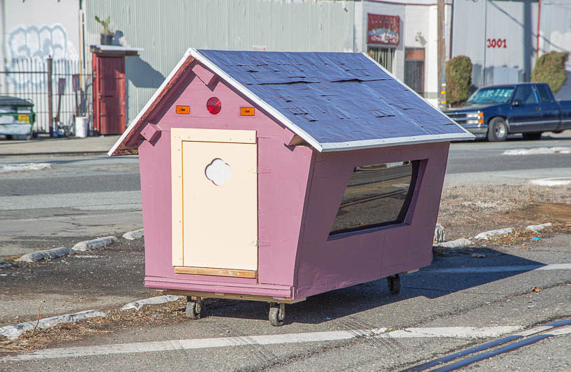 ggregory kloehn homeless homes project turns trash into vibrant houses