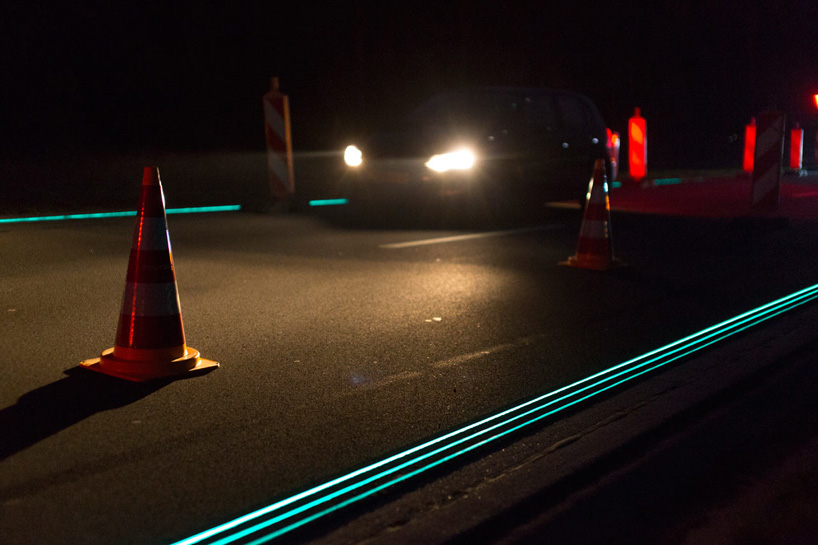 daan roosegaarde's glow-in-the-dark smart highway opens in the netherlands