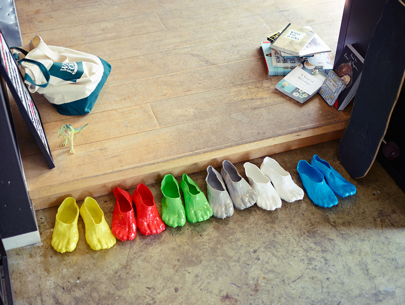 http://www.designboom.com/wp-content/uploads/2014/06/fondue-slippers-by-satsuma-ohata-designboom-10.jpg