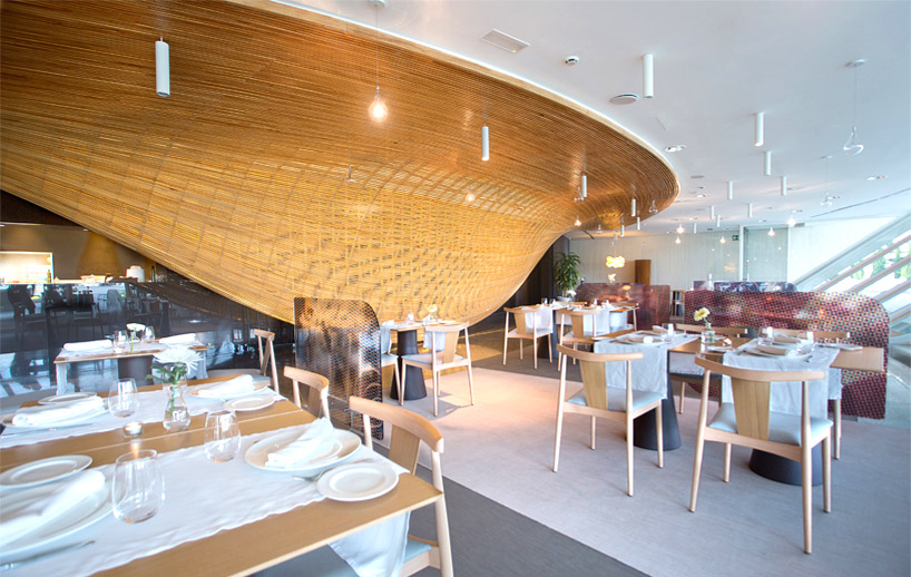 janfridesign gglab contrapunto restaurant timber