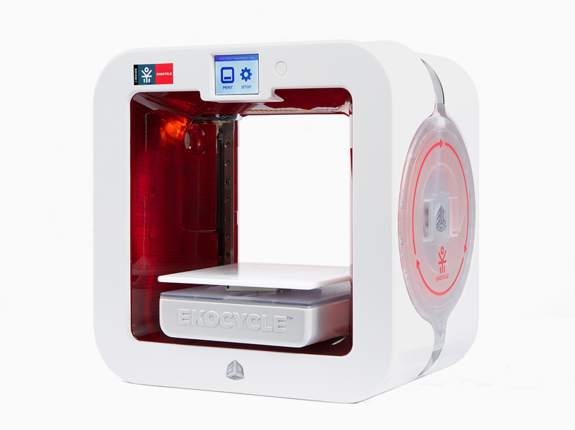 ekocycle cube by will.i.am + coca-cola 3D prints with recycled bottles 