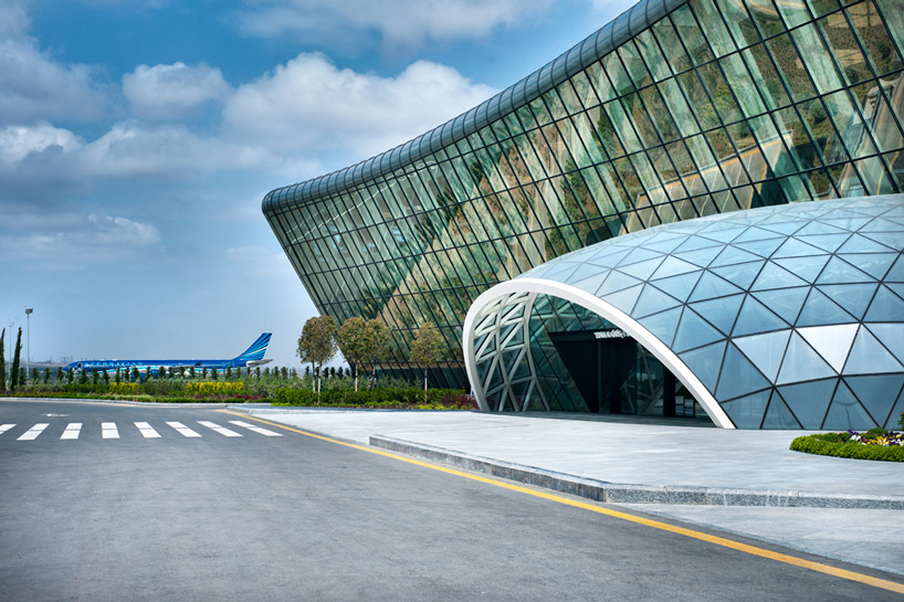 autoban heydar aliyev international airport azerbaijan designboom