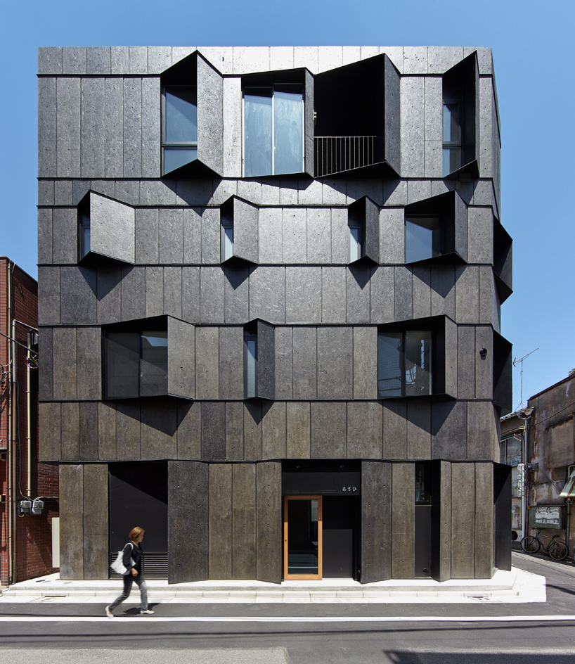 KINO architects completes KURO building in downtown tokyo