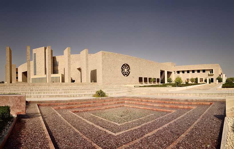 legorreta legorreta carnegie mellon college business computer science doha qatar