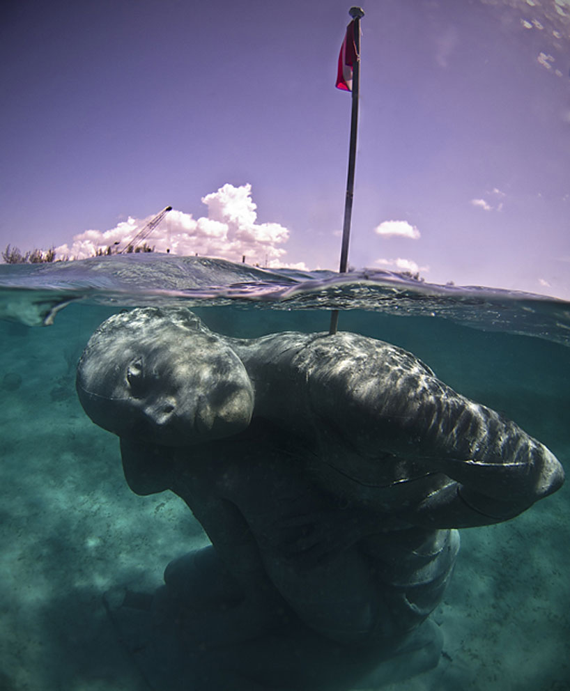 ocean atlas jason decaires taylor sculpture in bahamas 