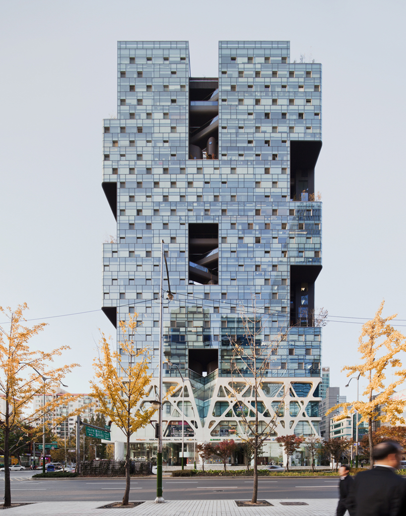 mass-studies-minsuk-cho-plateau-samsung-museum-of-art-designboom-08.jpg