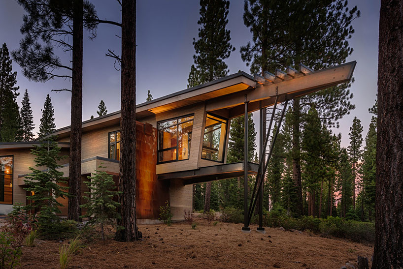 Деревянный дом в Калифорнии Flight house