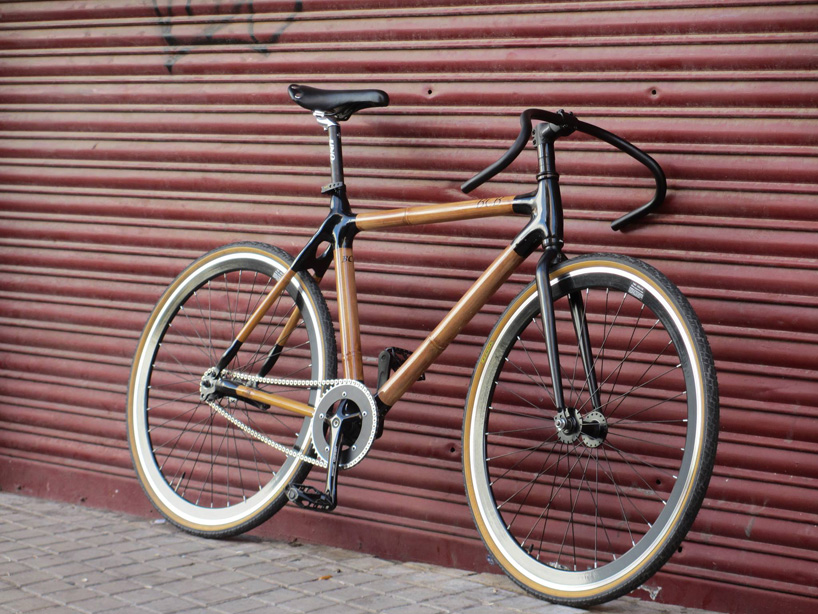 three bamboo and carbon fiber bicycles form customizable range