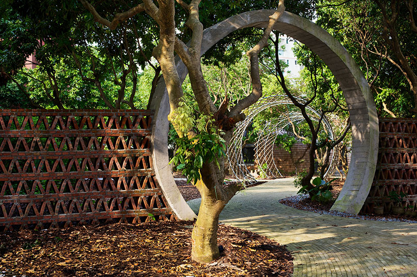 Купольный дом из вторсырья Тимоти Олтона