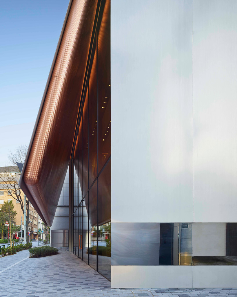 herzog de meuron miu miu store tokyo designboom