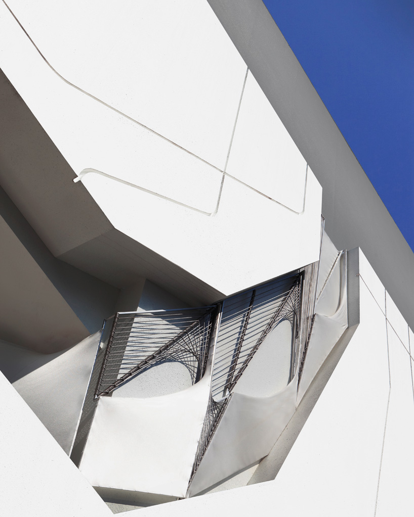 oyler wu collaborative taipei sales center taiwan designboom