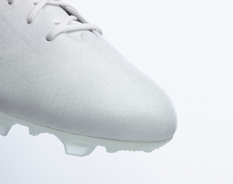 e 11pro and F50 boots include zero chemical substances