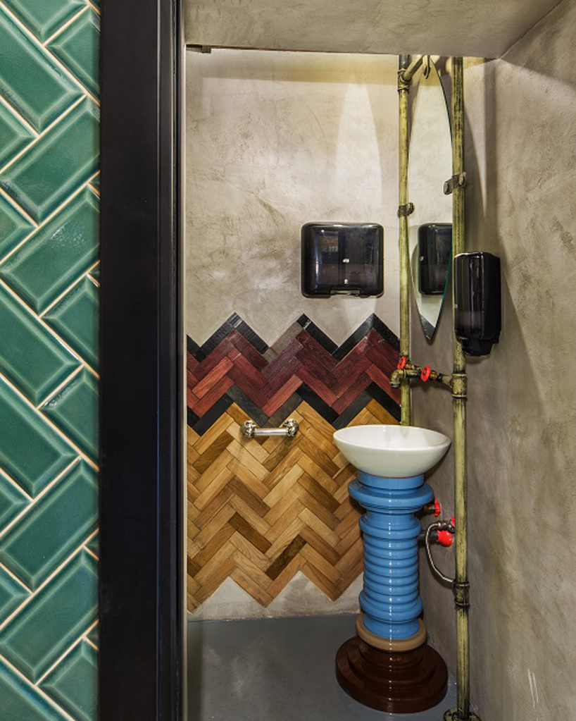 bite-and-go-cafe-kiev-yuroslav-galant-designboom-02