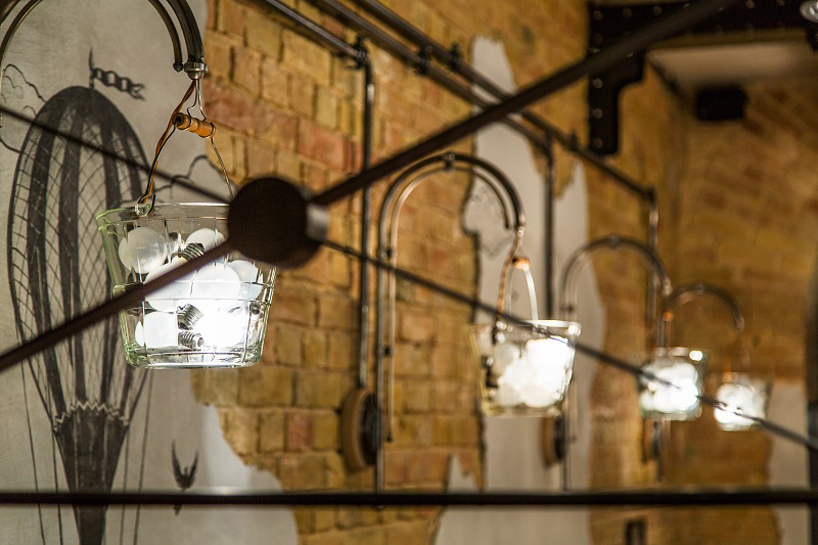 bite-and-go-cafe-kiev-yuroslav-galant-designboom-02