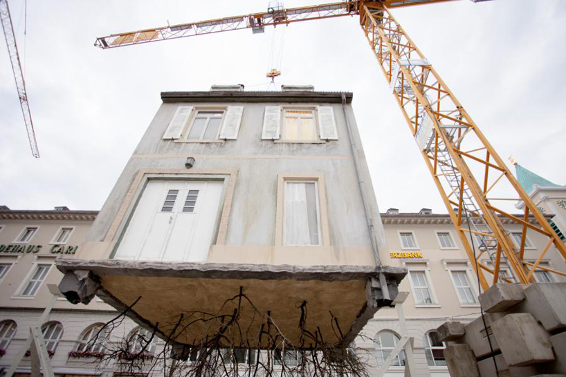 leandro erlich pulled by the roots karlsruhe designboom 