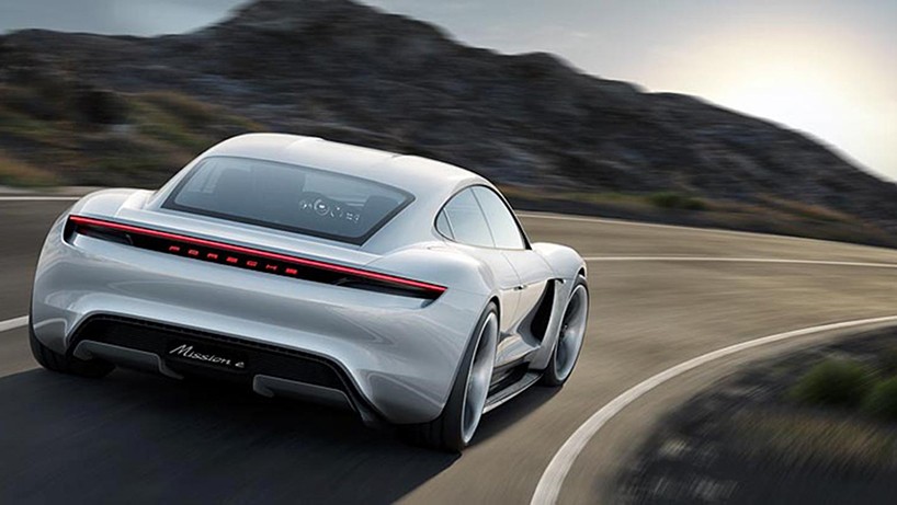 porsche-mission-e-electric-car-designboom-04