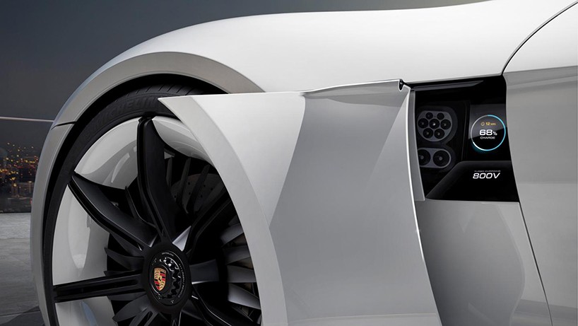 porsche-mission-e-electric-car-designboom-06