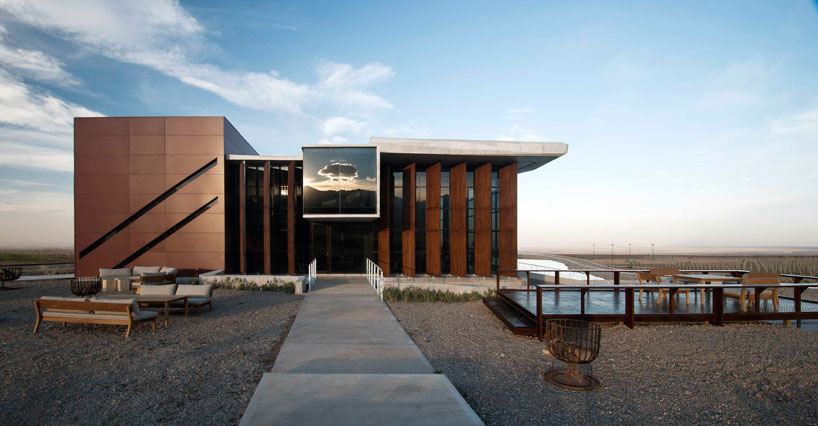 lberto tonconogy completes hotel casa de uco i